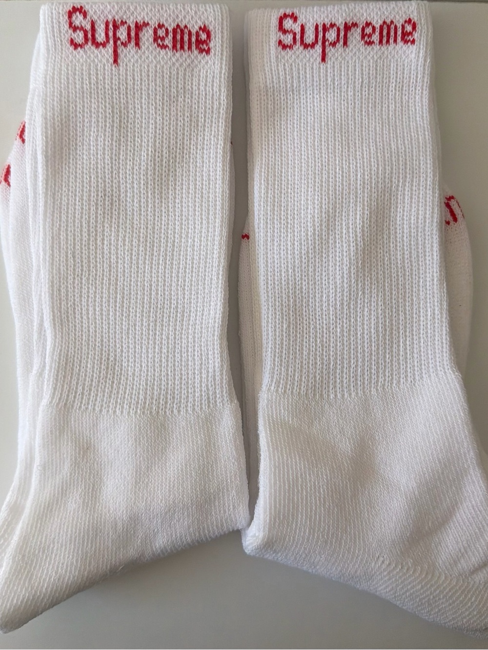 Supreme socks White 2 Pairs FAST SHIPPING